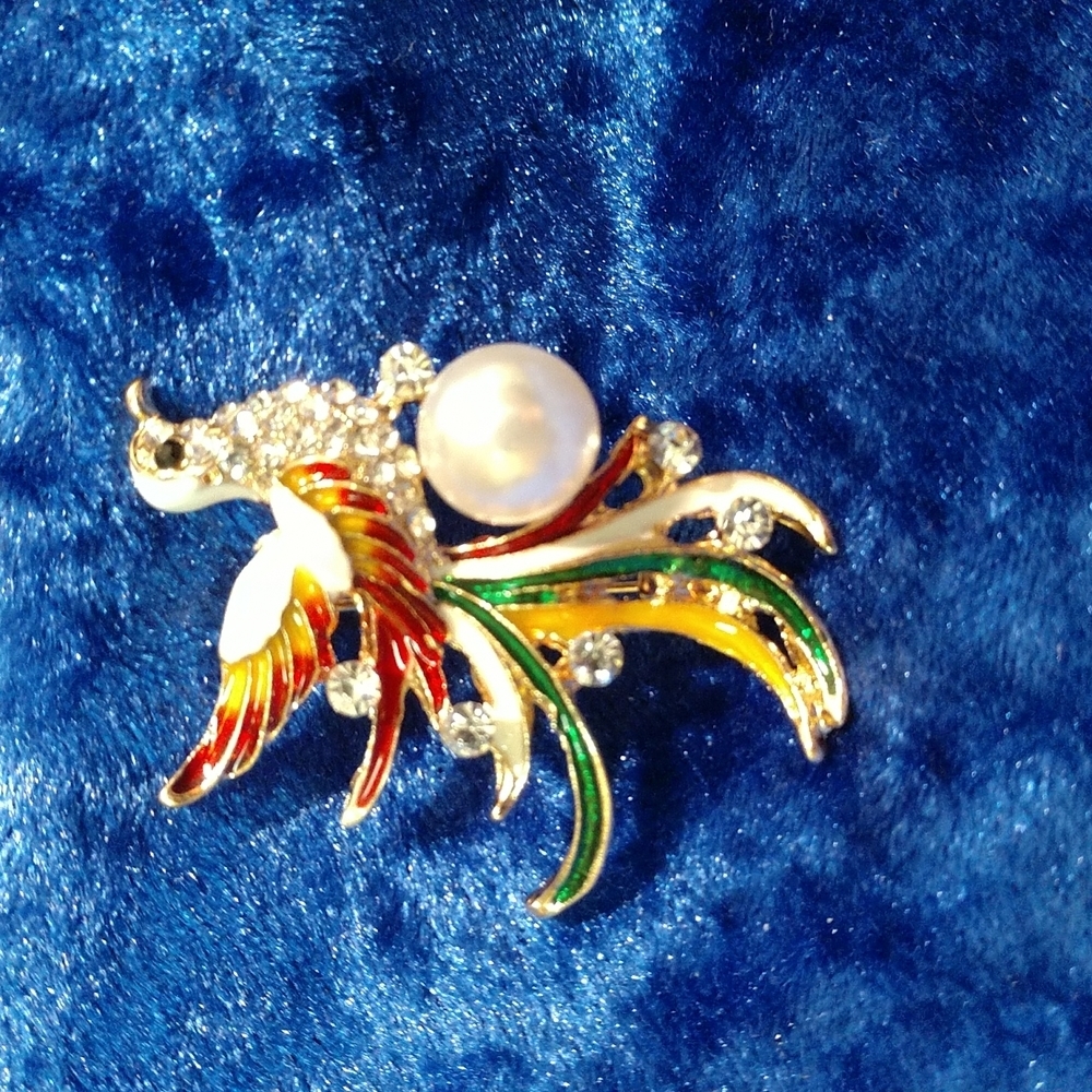 Enamel Bird Long Tail Brooch Pin Faux Pearl Rhinestone Accents Bling - Picture 3 of 6